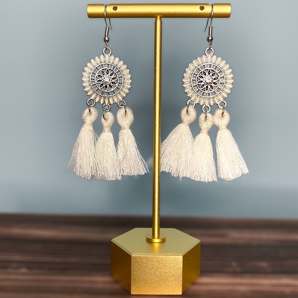 Hippie Boho Chic Fringe Tassel Earrings - Picture 2 of 6